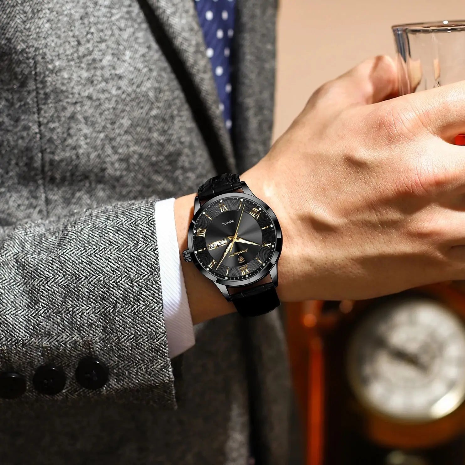 Relógio de pulso de luxo POEDAGAR para homem, à prova de água, com luminescência, data e indicador de semana, em pele, com mecanismo de quartzo. Um relógio de pulso masculino requintado.